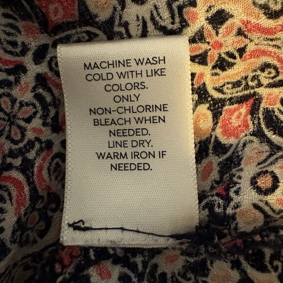 Westport Blouse Women's 1X Boho Floral Long Sleeve Button Front Tunic Top - Picture 14 of 16